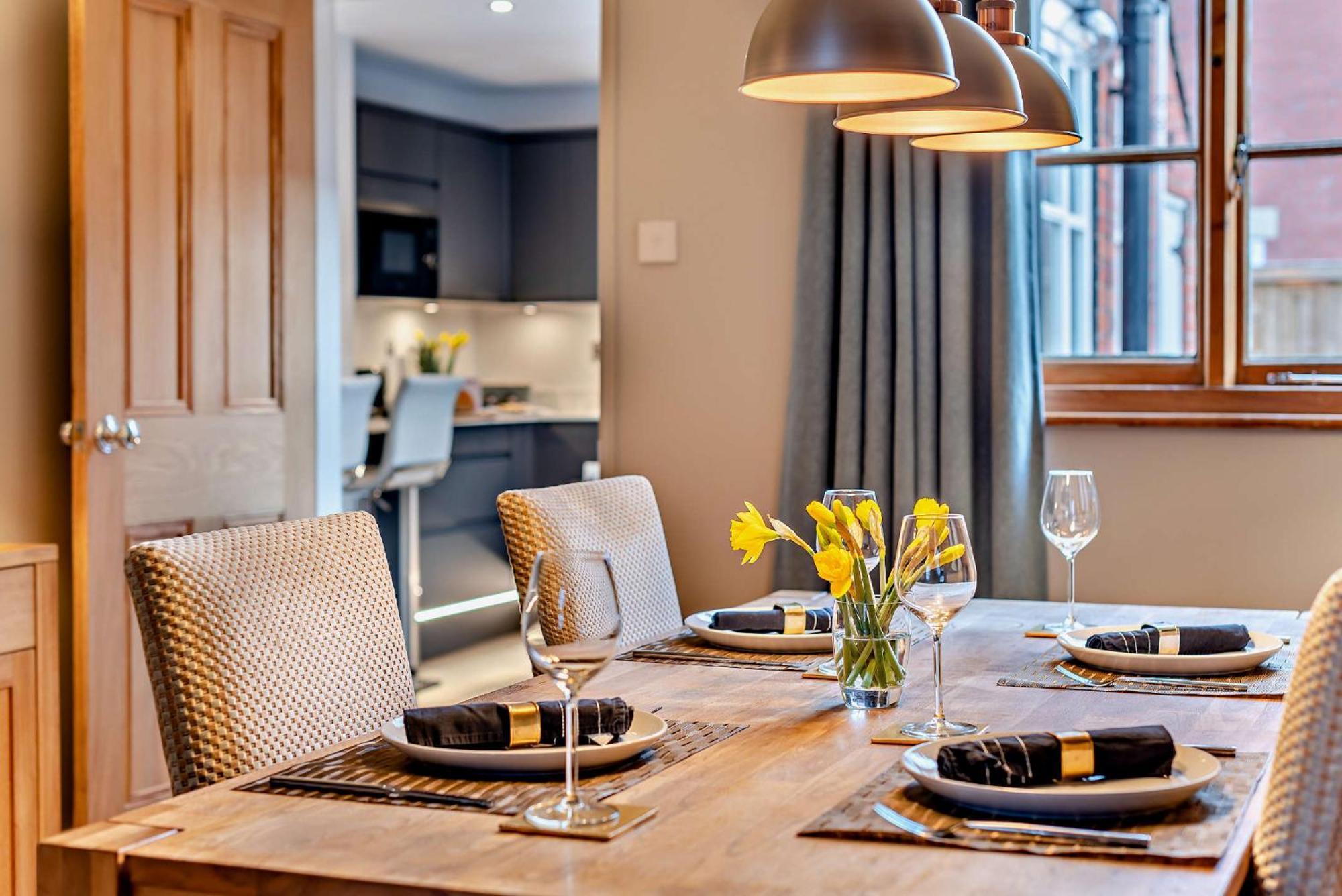 Villa Shrewsbury Townhouse - Free Parking Exterior foto